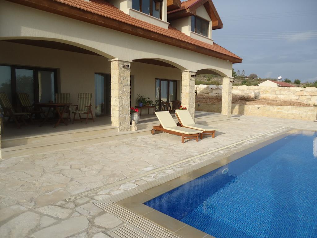Petralona Apartment Agios Athanasios Zewnętrze zdjęcie